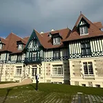 Dans Le Manoir Des Creuniers Avec Vue شقة *