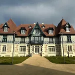 Dans Le Manoir Des Creuniers Avec Vue * トルヴィル＝シュル＝メール
